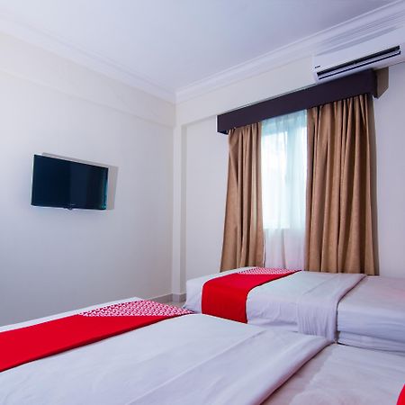 Sea Princess Hotel Teluk Bahang Bagian luar foto